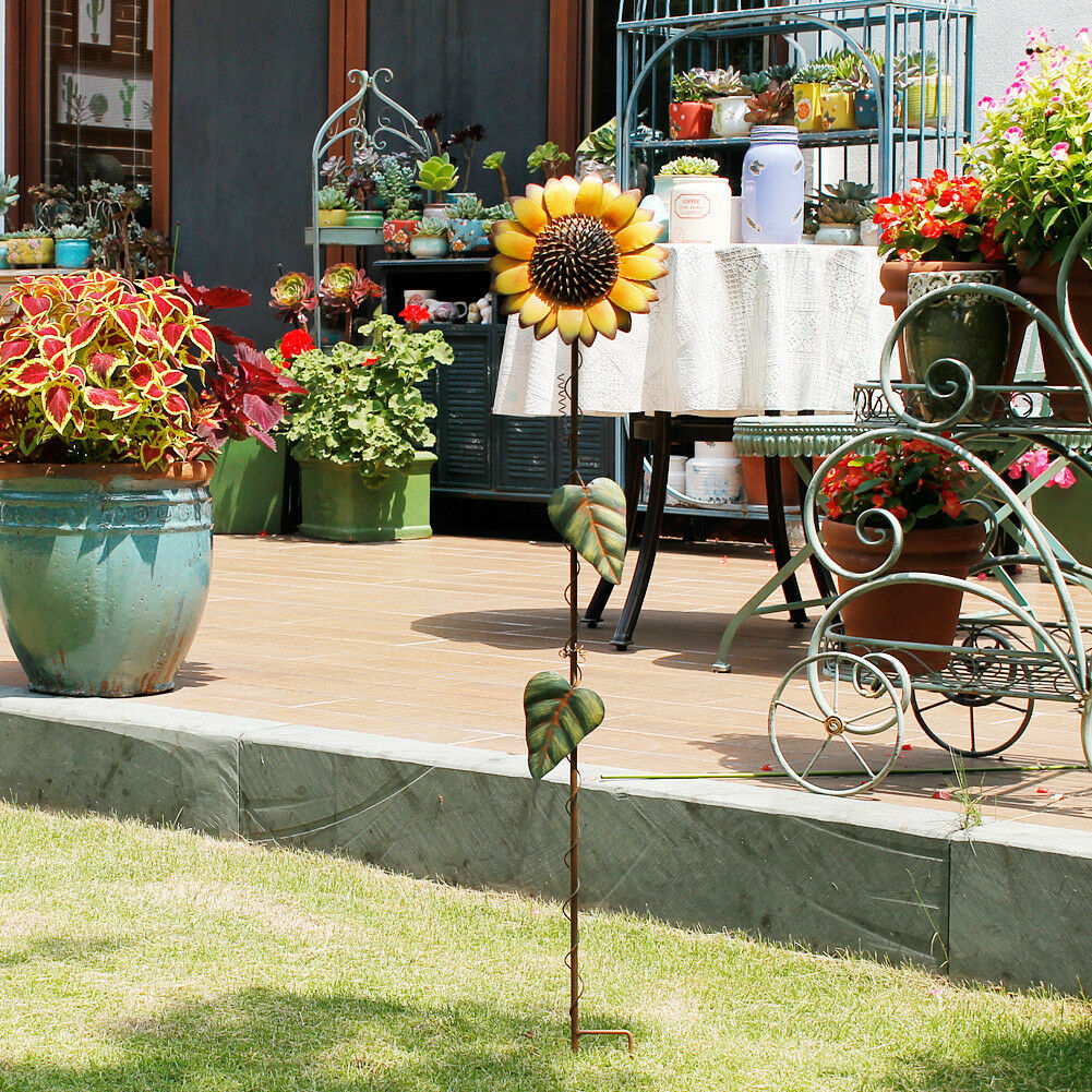 Metal Sunflower Garden Stake
