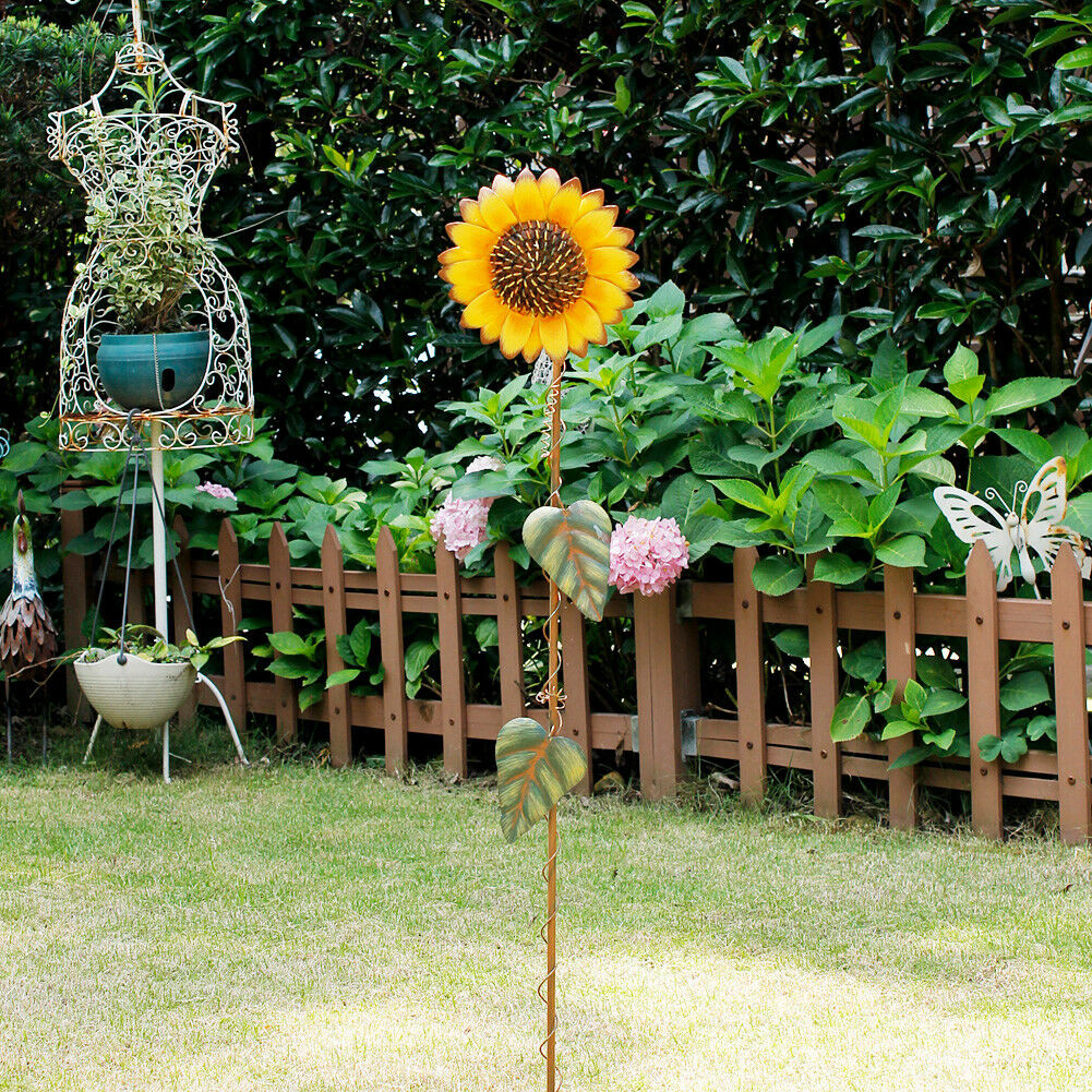 Metal Sunflower Garden Stake